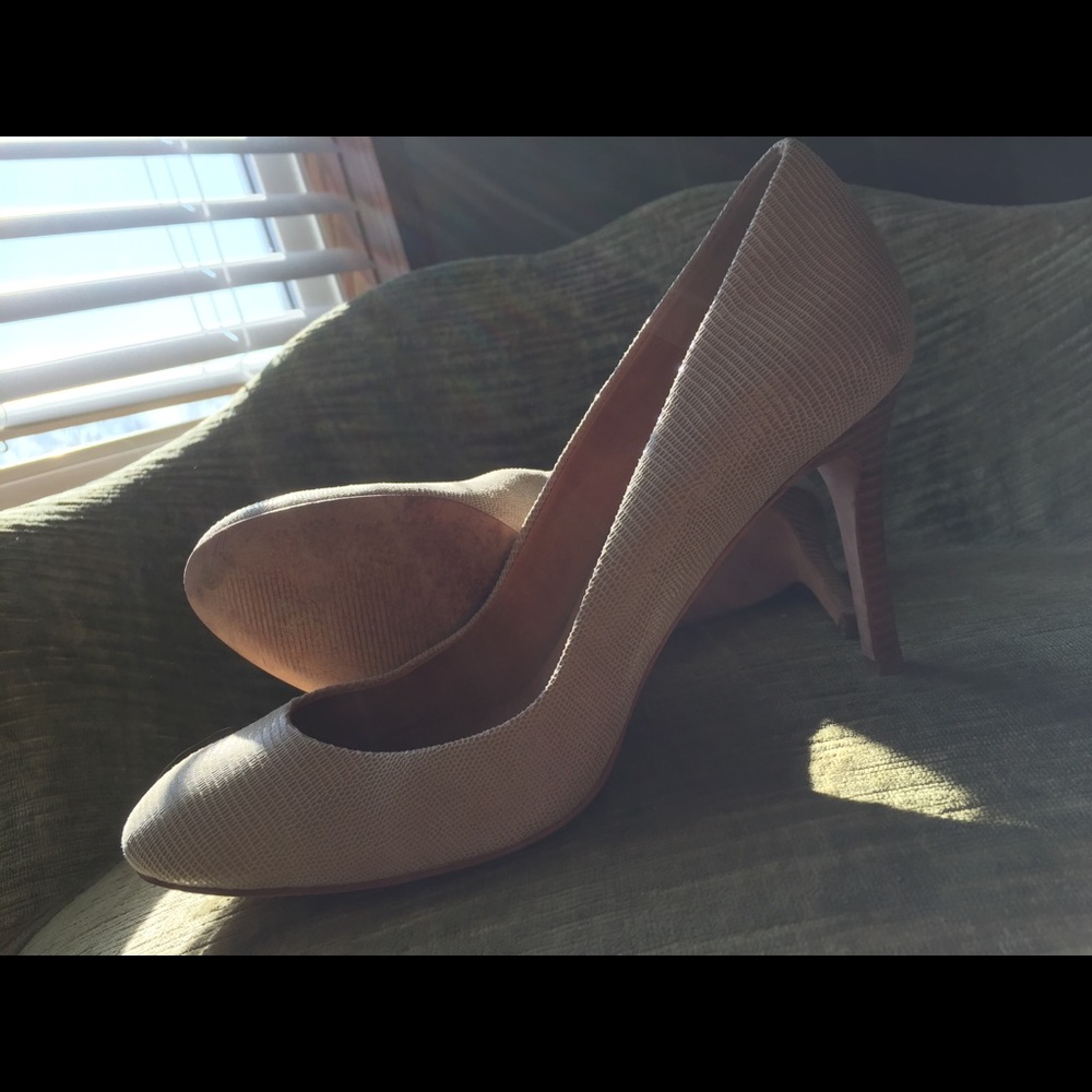 Ann Taylor 3.5” Heels
